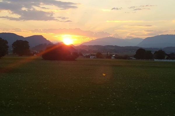 Martina Unterberger- Sonnenuntergang St. Jakob im Rosental