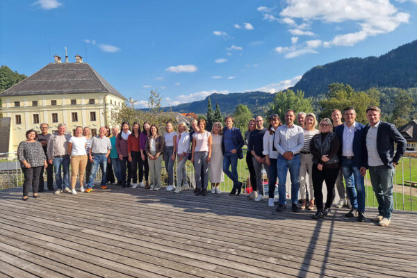 gruppenfoto_auftakt_Klimaschulen